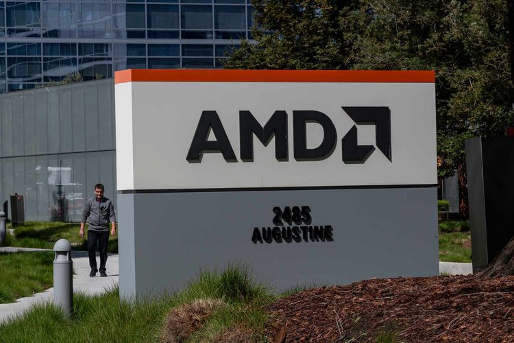 AMD Makin Cuan, Bisnis Data Center Naik 115 Persen